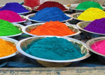 india-gesso-colorato.jpg