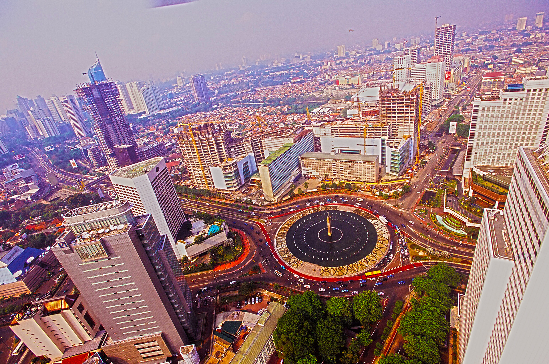 jakarta-dgvtravel.jpg