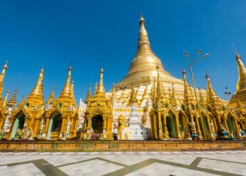 pagoda-shwedagon-in-birmania-dgvtravel.jpg