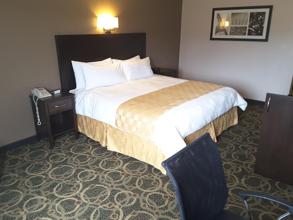 Inn at the Canyons