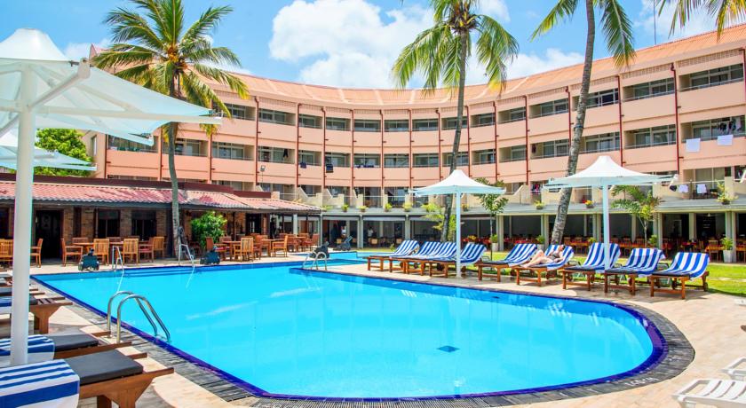 Negombo Paradise Beach Hotel