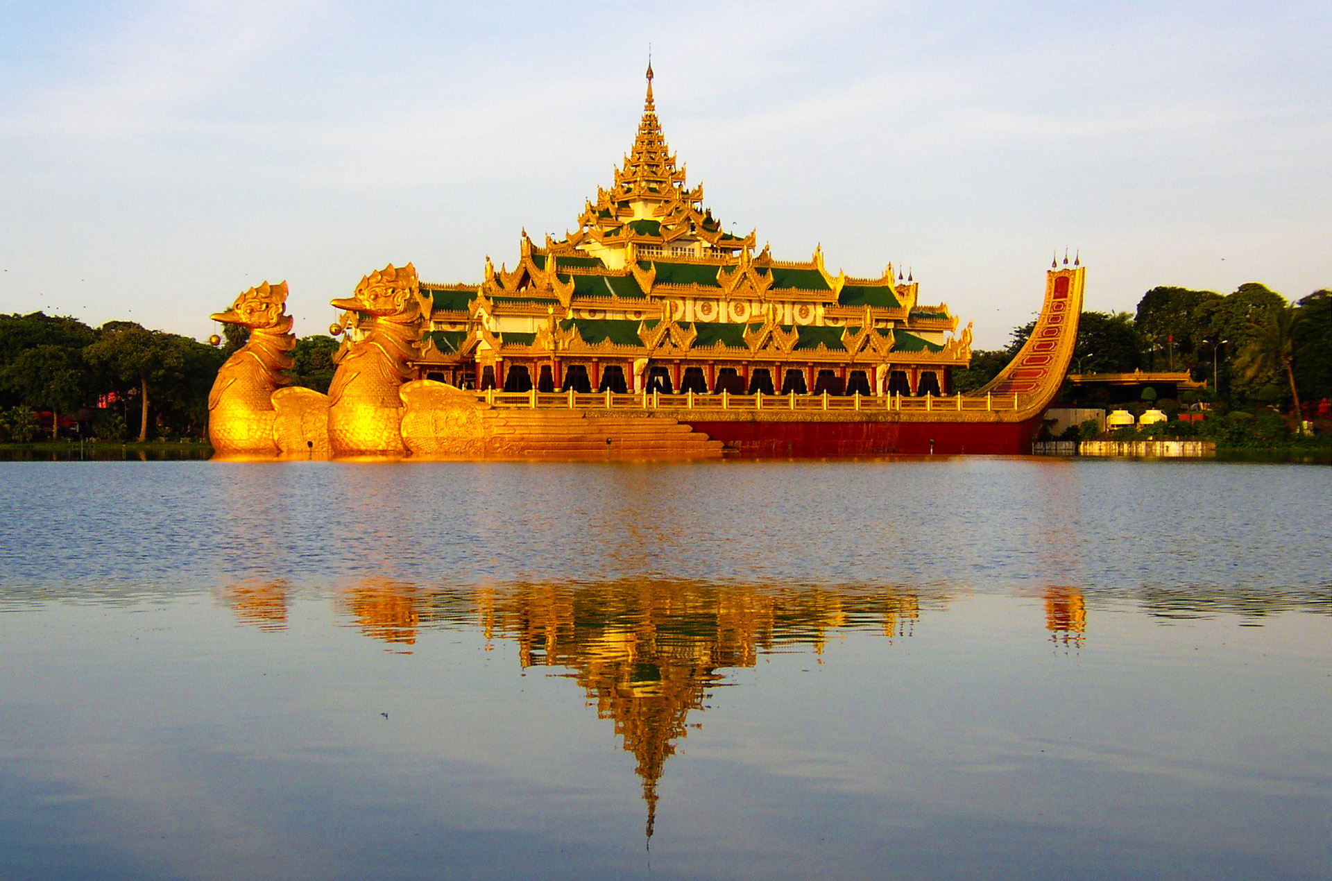 Italia - Yangon