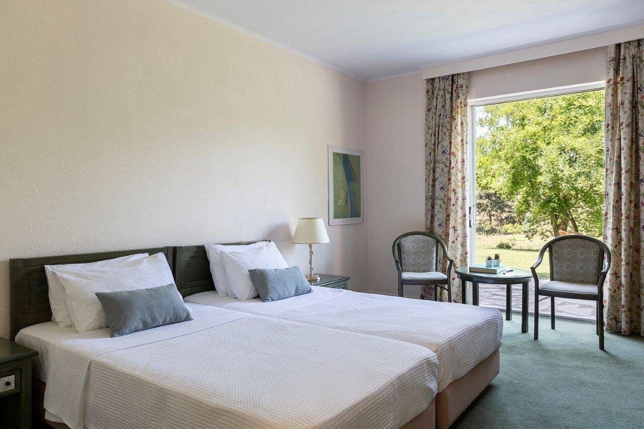 Amalia Hotel Kalambaka 4*