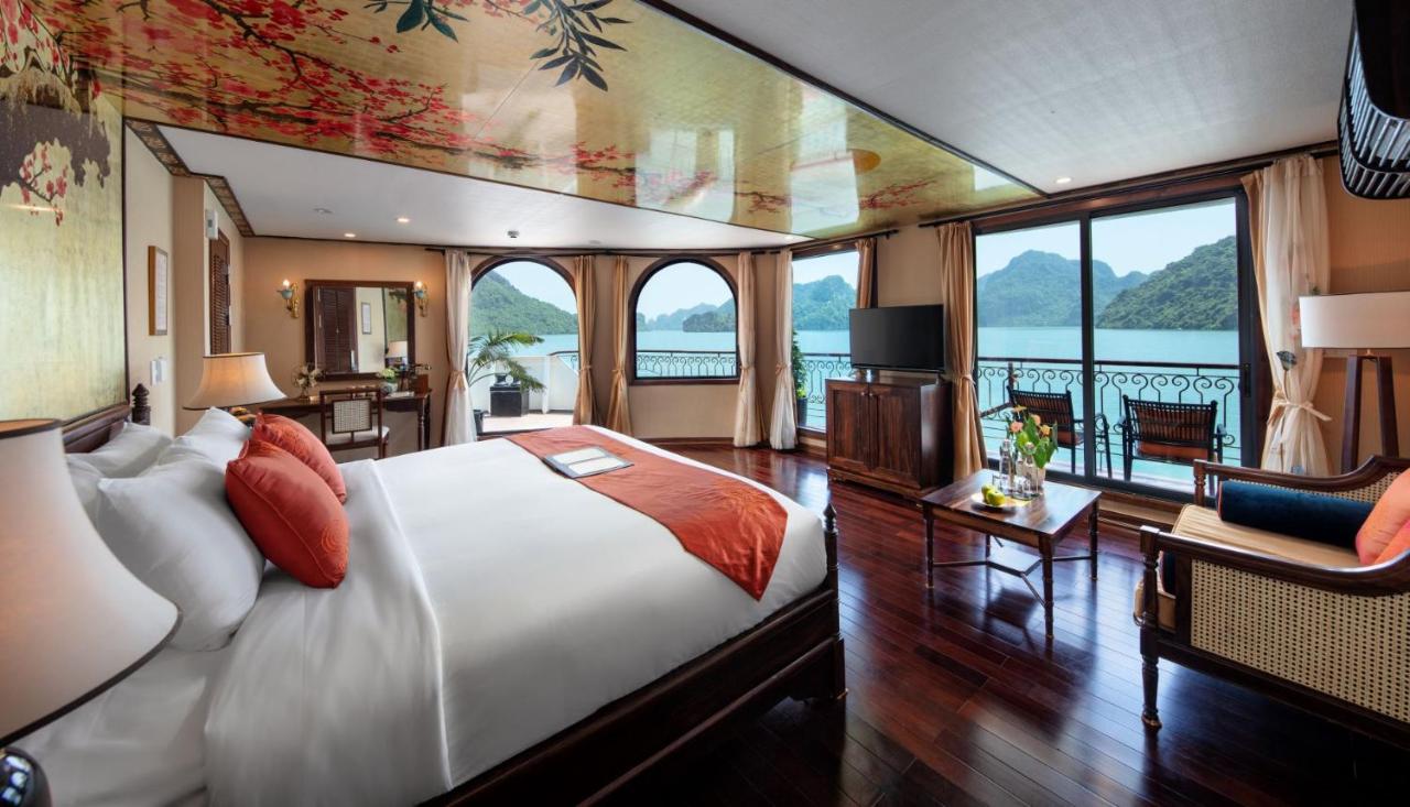 Indochine Cruise Lan Ha Bay