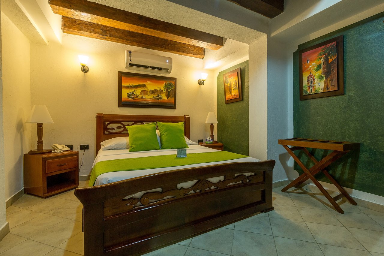 Hotel Don Pedro de Heredia