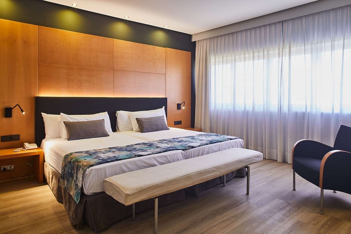 Silken Al-Andalus Palace 4*