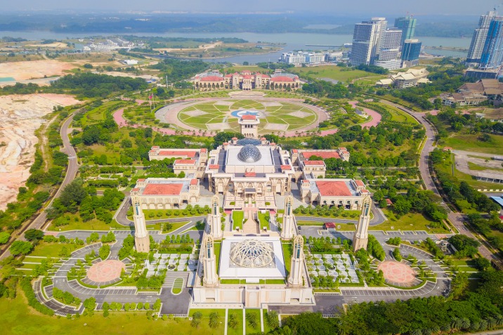 tour della Malesia